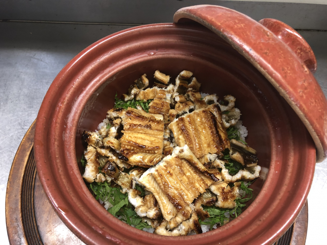 釜炊きで穴子飯